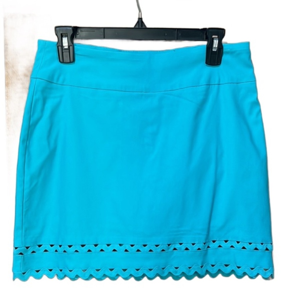 Crown & Ivy Turquoise Mini Skirt